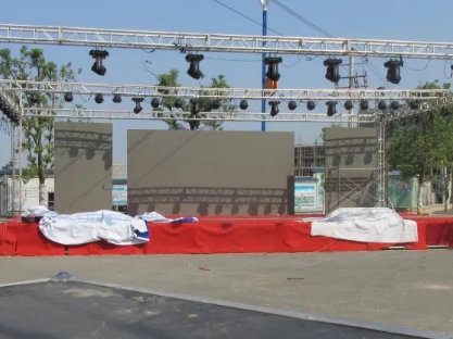 LED全彩顯示屏能否使用太陽(yáng)能？