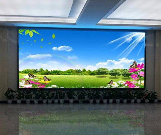 長沙室內全彩led顯示屏系統設備是怎么組成的？